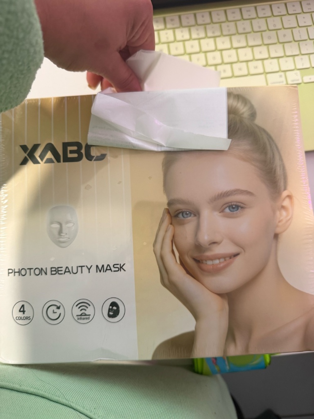 XABO Photon Beauty Mask – 4-Color LED + Infrared Facial Light Therapy Mask New